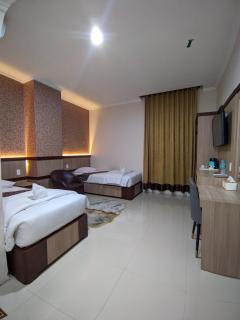 Hotel Diana - 4