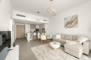 1BR Luxury Stay in Sobha Hartland - 8