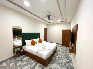 Kamari inn By Accu Hotel - Indore - 5
