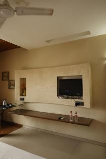 Hotel Sonia, Chhatrapati Sambhajinagar - A Pet Friendly Property - - 2