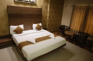 Hotel Sonia, Chhatrapati Sambhajinagar - A Pet Friendly Property - - 1