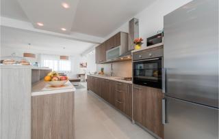 Stunning Home In Debeljak With Wifi - Debeljak - 5