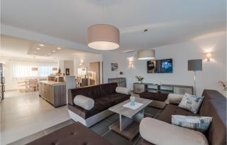 Gorgeous Home In Debeljak With Wifi - Debeljak - 6