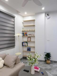 Mochi Ở Không - Căn hộ Trung Kính có máy chiếu ban công 2 mặt - 5