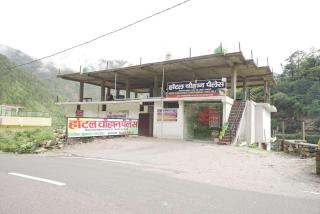 Hotel Chauhan Palace - 8
