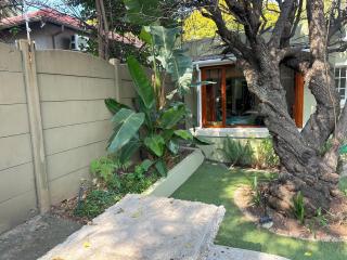Cottage At Five On Fifth - Johannesburg - 4