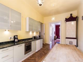 Airy and sunny apartment in the centre of Krakow - 7