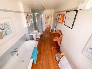 Corner House - Lorton - 6