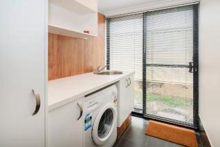 Tranquil Times-Pizza Oven, Fireplace, near the golf course - Dunsborough - 4