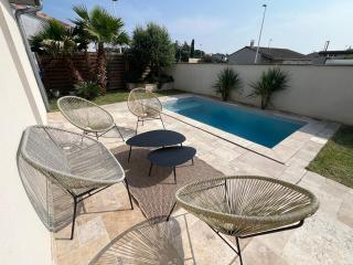 Maison moderne avec piscine, près de lac et forêt - Daux - 0