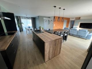 Maison moderne avec piscine, près de lac et forêt - Daux - 5