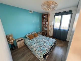 Maison moderne avec piscine, près de lac et forêt - Daux - 1