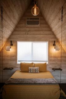 Beautiful A-Frame Cabin on a Wonderful Glampground for an Unforgettable Retreat in Emigrant, Montana - Emigrant - 7