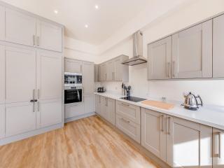 No 2 - Chepstow - Uk47937 - 6