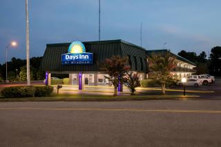 Days Inn by Wyndham Seneca-Clemson - Seneca - 4