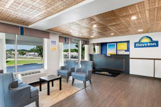 Days Inn by Wyndham Seneca-Clemson - Seneca - 3