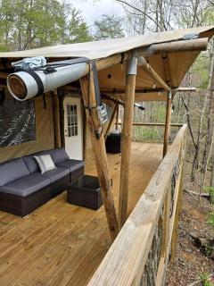Amazing Safari Tent with Stunning Nature Views from a Private Deck in Trenton, Georgia - New England - 8