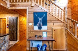 Classic Log Cabin with Hot Tub and Firepit near Hochatown, Oklahoma - Stephens Gap - 2