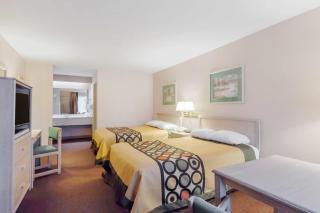 Super 8 by Wyndham Jasper TX - 2