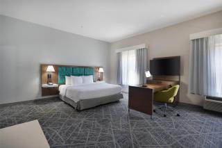 Hampton Inn & Suites Tulsa/Tulsa Hills - 1