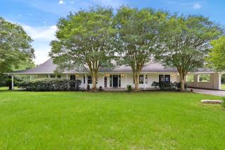 Spacious Luminous Cottage with Game Space and BBQ in Texas - 4