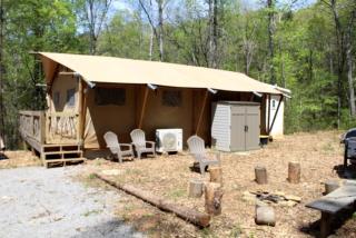 Spacious Safari Tent Surrounded by Nature for a Peaceful Family Escape in Trenton, Georgia - New England - 5