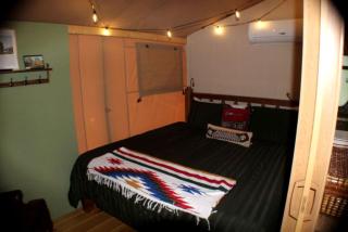 Spacious Safari Tent Surrounded by Nature for a Peaceful Family Escape in Trenton, Georgia - New England - 4