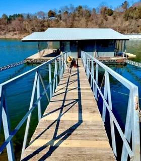 Incredible Spacious Rental with Fantastic Activities for an Unforgettable Family Adventure by the Lake in Cookson, Oklahoma - Cookson - 3