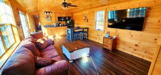 Super Private Cabin with Gorgeous Landscape in Maine - 9