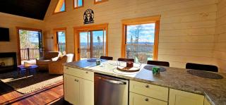 Amazing Wooden Cabin Surrounded by Trees in Greenville, Maine - 9