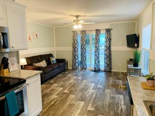 Gorgeous Cottage Close to Fantastic Hiking Trails in Dunnellon, Florida - Dunnellon - 9