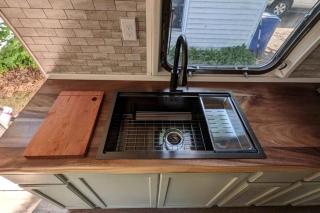 Remodeled Vintage Airstream with a Fire Pit on the Saco River in Springvale, Maine - Biddeford - 8