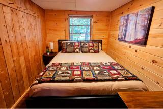 Peaceful Lakefront Cabin with Dock, Firepit & Pet-Friendly Stay in Maine - Harmony - 5