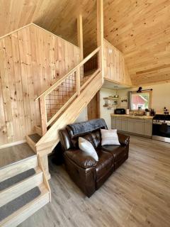Relaxing Lake Cabin with Kayaks, Grill & Sandy Beach Access in Burnham, Maine - Unity - 2