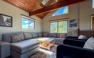 Luxurious Villa with Hot-tub, Fire Pit and Games in Gary, Indiana - Gary - 3