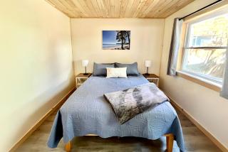 Pet-Friendly Waterfront Cabin with Beach Access, Firepit, and Kayaks in Burnham, Maine - 7
