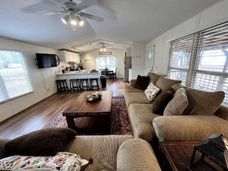 Amazing Vacation Rental in Sabine National Forest on Toledo Bend Lake for a Fantastic Family Escape in Hemphill, Texas - 5
