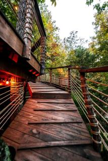 Mountaintop Tree House Retreat With Scenic Views Close to Chattanooga and Tennessee Valley, Georgia - Ringgold - 8