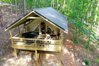 Gorgeous Tented Cabin and Sauna and Hot-tub in Scottsboro, Alabama - 9
