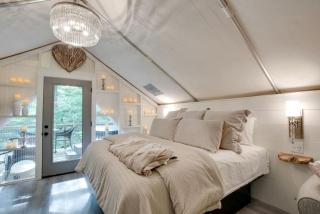 Gorgeous Tented Cabin and Sauna and Hot-tub in Scottsboro, Alabama - 7