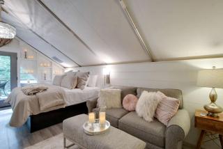 Gorgeous Tented Cabin and Sauna and Hot-tub in Scottsboro, Alabama - 3