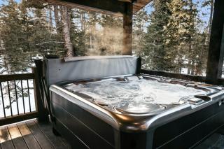 Gorgeous and Fully Equipped Cabin with Hot Tub in Duck Creek Village, Perfect for a Family Holiday in the Mountains - 6