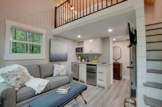 Off-grid Tree House Suitable for Four in Alabama - - 6