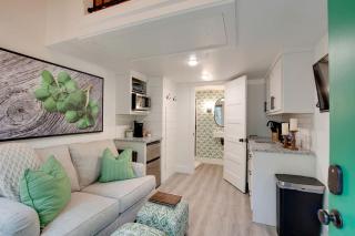 Sweet Tiny House Nestled Among the Towering Trees in Alabama - 1
