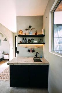 Luxury Villa near Marble Falls for Weekend Getaways in Texas for Couples - 4