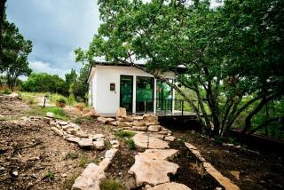 Design Tiny Cabin with Outdoor Bath and Hot-Tub in Texas - 4