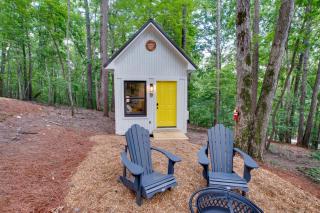 Luminous Tiny Cabin with Amazing Hiking Trails in Alabama - - 1