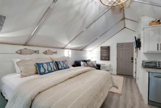 Incredible Tented Cabin Nestled Amidst Trees in Scottsboro, Alabama - 5