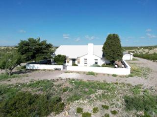 Secluded Desert Ranch near Big Bend National Park, Perfect for a Texan Glamping Getaway - - 0