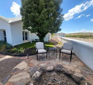 Secluded Desert Ranch near Big Bend National Park, Perfect for a Texan Glamping Getaway - 8